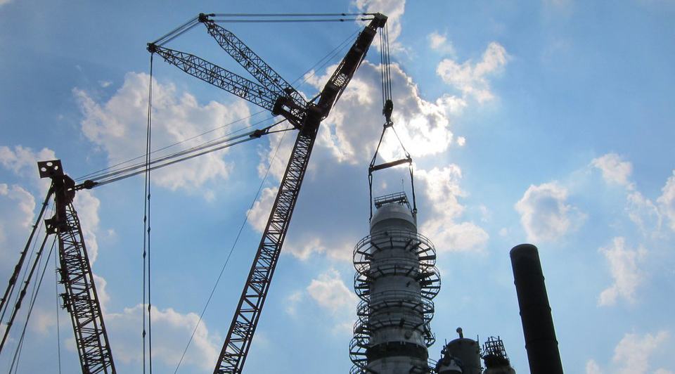 Case Study - Crane and Logistics Experts